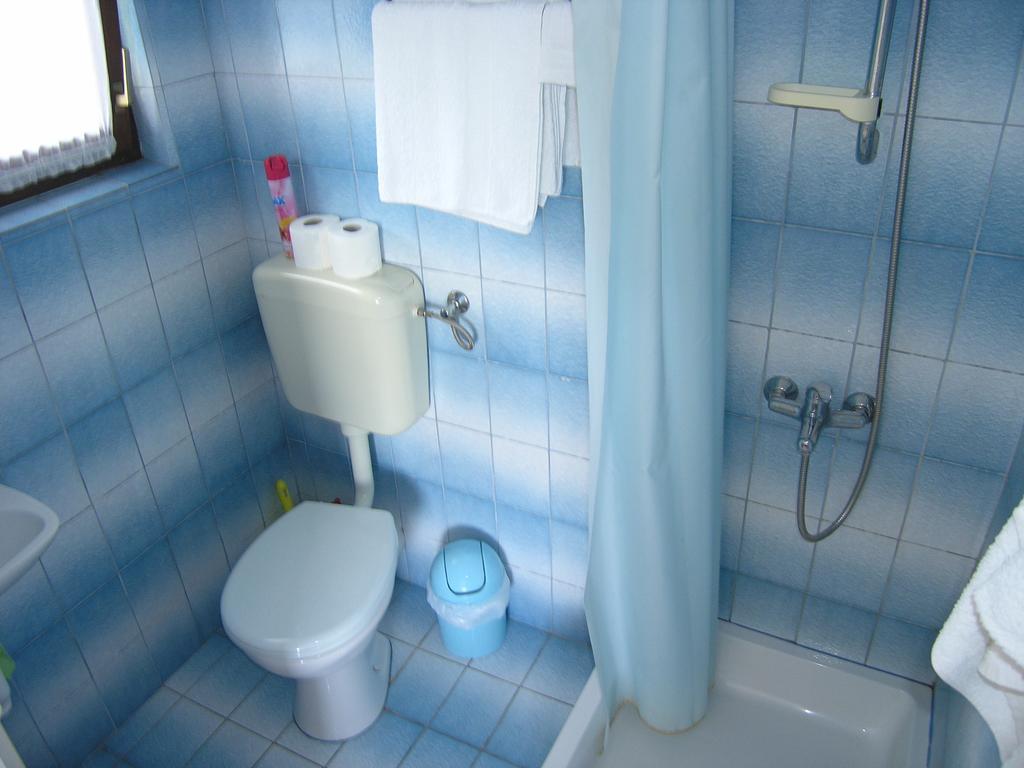 Apartmani Plach Krk Town Exterior foto